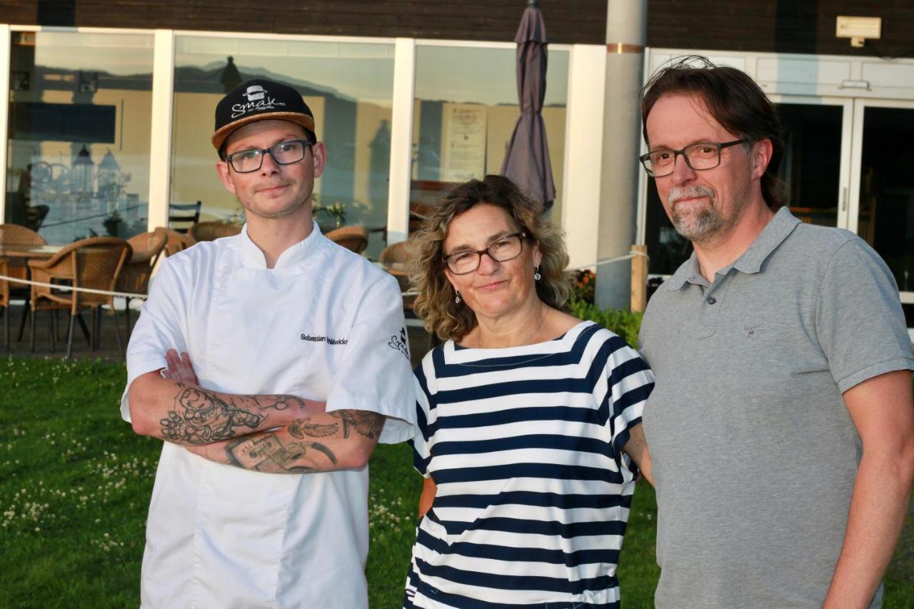 Smaken Av Ryfylke Event As Overnatting, Bygningen Drives Ikke Som Hotell Hjelmeland ภายนอก รูปภาพ