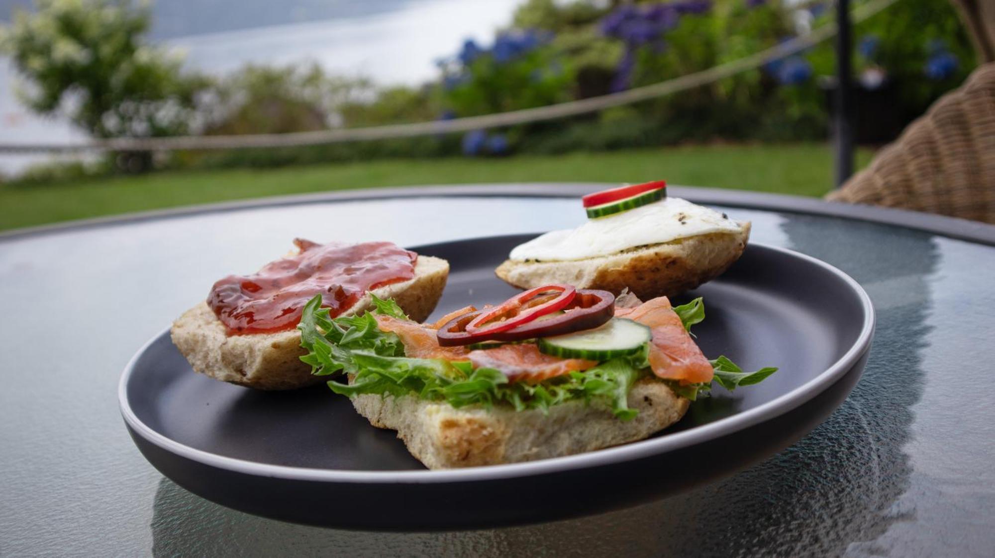 Smaken Av Ryfylke Event As Overnatting, Bygningen Drives Ikke Som Hotell Hjelmeland ภายนอก รูปภาพ